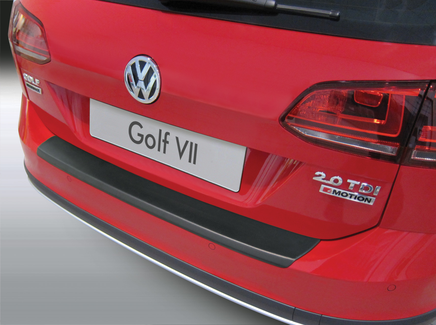 Ladekantenschutz mit Abkantung passend für Volkswagen Golf 7 VII Variant  und Golf VII Alltrack (vor Facelift) auch für GTI und R ab BJ. 06.2013 bis  12.2016 ABS Farbe schwarz