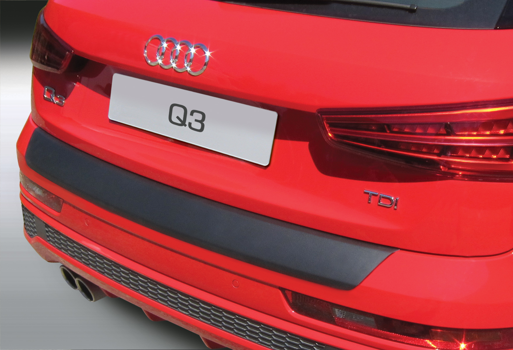 Ladekantenschutz mit Abkantung passend für Audi Q3 und RSQ3 ab BJ. 10.2011  bis 08.2018 ABS Farbe schwarz | Aroba