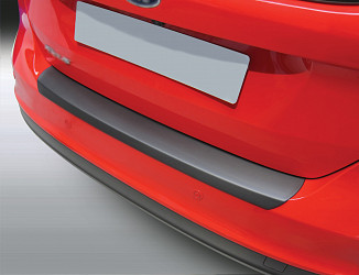 Ladekantenschutz passend für Ford Focus Schrägheck ab BJ. 8.2014-8.2018 auch für ST & RS passgenau mit Abkantung ABS- Farbe schwarz