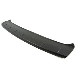 Ladekantenschutz passend für Ford Kuga ab BJ. 6.2008-2.2013 MK1 passgenau mit Abkantung ABS- Farbe schwarz