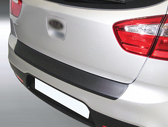 Ladekantenschutz passend für Kia Rio ab BJ. 9.2011-12.2014  passgenau mit Abkantung ABS- Sonderfarbe Silber