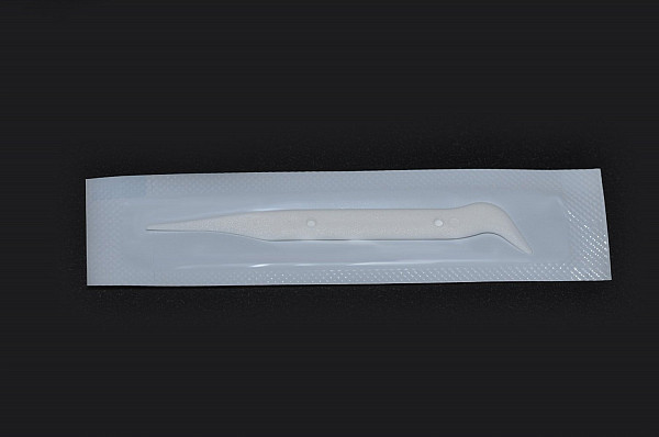 100 dentamin zobotrebcev v vrečki – posamezno higiensko oviti – 100 zobotrebcev s kavljem – bela – original dentamin