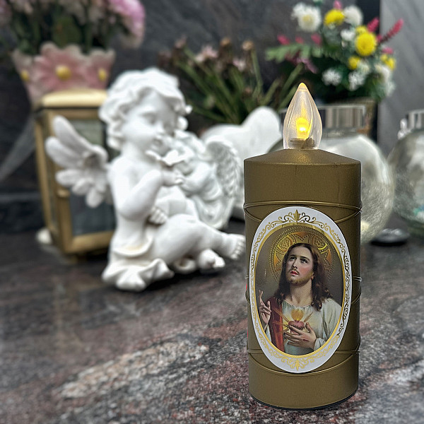 AROBA 2x LED Grabkerze Trauerlicht - Flackereffekt wie echte Kerze - lange Brenndauer bis 120 Tage - wiederverwendbar Friedhofskerze Gedenkkerze - gold inkl. Auswahl an Heiligen