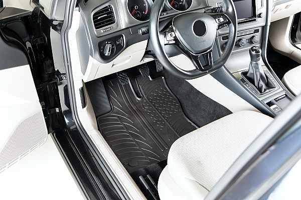 Design Gummi Fußmatten passend für Skoda Citigo BJ. 05.2012-08.2020 4 tlg mit erhöhtem Rand Farbe Schwarz Gummimatten Automatten passgenau