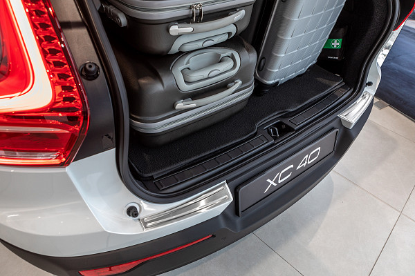 Stainless Steel Rear Bumper Protector Compatible With Volvo XC40 02.2018-> Rearguard, Tailored Fit Bumper Guard,  Loading Edge Protector- Colour Polished Stainless Steel (Chrome)