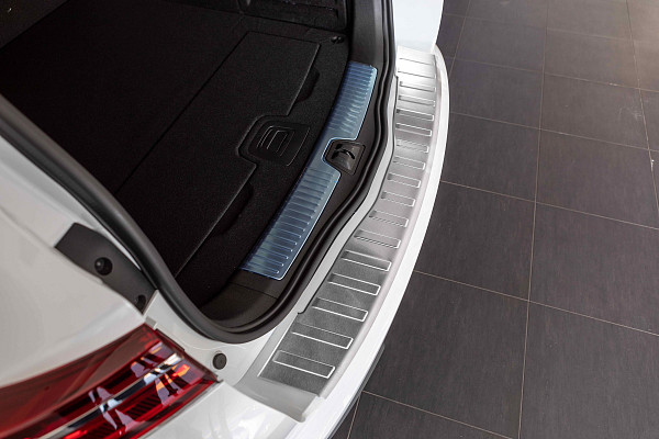 Stainless Steel Rear Bumper Protector Compatible With Renault Talisman Grandtour (Estate) 03.2016-02.2022 Rearguard, Tailored Fit Bumper Guard,  Loading Edge Protector- Colour Matte Black Powdercoated Stainless Steel