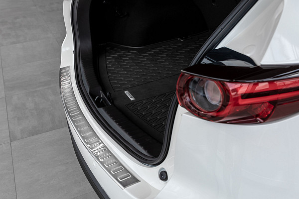Stainless Steel Rear Bumper Protector Compatible With Mazda CX-5 05.2017-> Rearguard, Tailored Fit Bumper Guard,  Loading Edge Protector- Colour Brushed Stainless Steel