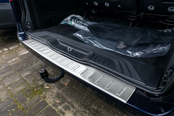 Stainless Steel Rear Bumper Protector Compatible With Mercedes Benz V Class & Vito 05.2014-> Rearguard, Tailored Fit Bumper Guard,  Loading Edge Protector- Colour Matte Black Powdercoated Stainless Steel