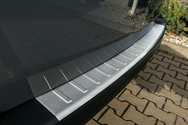 Stainless Steel Rear Bumper Protector Compatible With Volkswagen T5 Multivan, Transporter, California, Caravelle 04.2003-05.2015 Rearguard, Tailored Fit Bumper Guard,  Loading Edge Protector- Colour Polished Stainless Steel (Chrome)