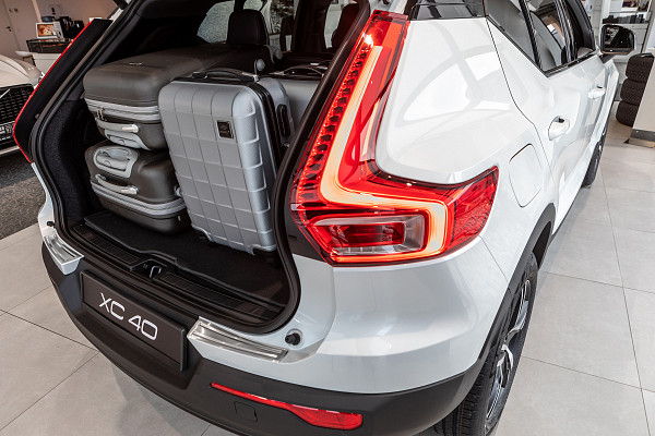 Stainless Steel Rear Bumper Protector Compatible With Volvo XC40 02.2018-> Rearguard, Tailored Fit Bumper Guard,  Loading Edge Protector- Colour Polished Stainless Steel (Chrome)