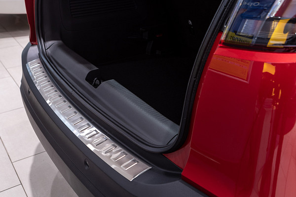 Edelstahl Ladekantenschutz passend für Opel Crossland X BJ. 6.2017-7.2024 Stoßstangenschutz passgenau mit Abkantung V2A Schwarz Spiegelglanz (Black Chrome)