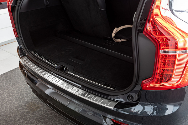 Stainless Steel Rear Bumper Protector Compatible With Volvo XC90 02.2015-> Rearguard, Tailored Fit Bumper Guard,  Loading Edge Protector- Colour Polished Stainless Steel (Chrome)