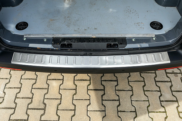 Stainless Steel Rear Bumper Protector Compatible With Volkswagen T5 Multivan, Transporter, California, Caravelle 04.2003-05.2015 Rearguard, Tailored Fit Bumper Guard,  Loading Edge Protector- Colour Brushed Stainless Steel