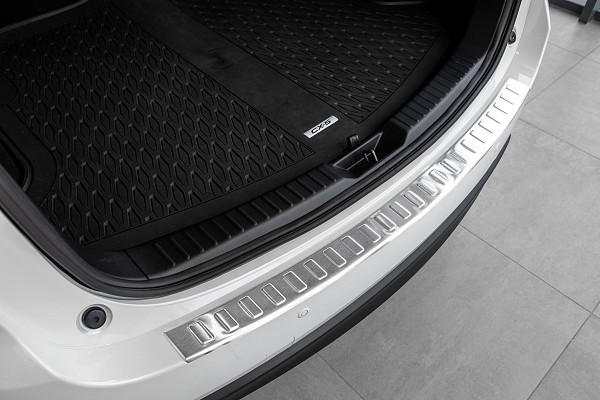 Stainless Steel Rear Bumper Protector Compatible With Mazda CX-5 05.2017-> Rearguard, Tailored Fit Bumper Guard,  Loading Edge Protector- Colour Brushed Stainless Steel
