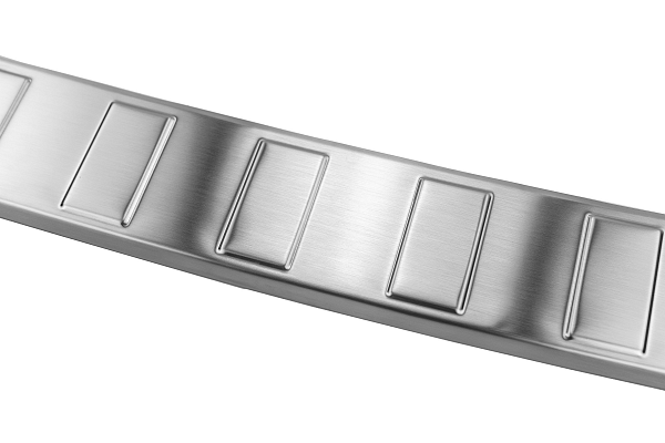 Stainless Steel Rear Bumper Protector Compatible With Volkswagen Tiguan 04.2016-11.2023 Rearguard, Tailored Fit Bumper Guard,  Loading Edge Protector- Colour Brushed Stainless Steel