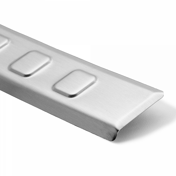 Stainless Steel Rear Bumper Protector Compatible With Kia Ceed Sportswagon (Estate) 09.2018-> Rearguard, Tailored Fit Bumper Guard,  Loading Edge Protector- Colour Brushed Stainless Steel