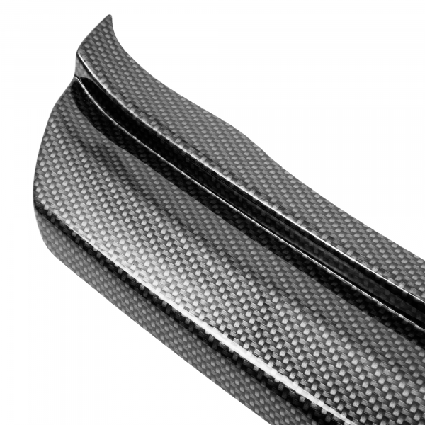 Zaštitna letva stražnjeg branika pogodno za Alfa Romeo Mito 09.2008-08.2018  precizno pristajanje s dubokim zaštitnim rubom, ABS plastika- posebna boja izgled karbonskih vlakana