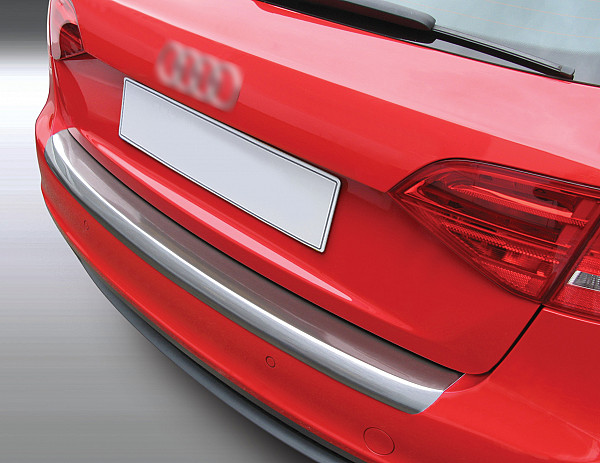 Zaštitna letva stražnjeg branika pogodno za Audi A4 Avant B8  04.2008-01.2012 nije za S4/RS4 precizno pristajanje s dubokim zaštitnim rubom, ABS plastika- posebna boja izgled brušeni aluminij