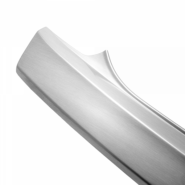 Zaštitna letva stražnjeg branika pogodno za Audi A1 Sportback & S1 01.2015-10.2018  precizno pristajanje s dubokim zaštitnim rubom, ABS plastika- posebna boja izgled brušeni aluminij