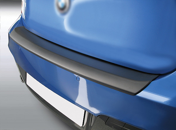 Zaštitna letva stražnjeg branika pogodno za BMW Serija 1 F20 F21 09.2011-03.2015 samo za M Paket & M135 precizno pristajanje s dubokim zaštitnim rubom, ABS plastika- posebna boja izgled brušeni aluminij