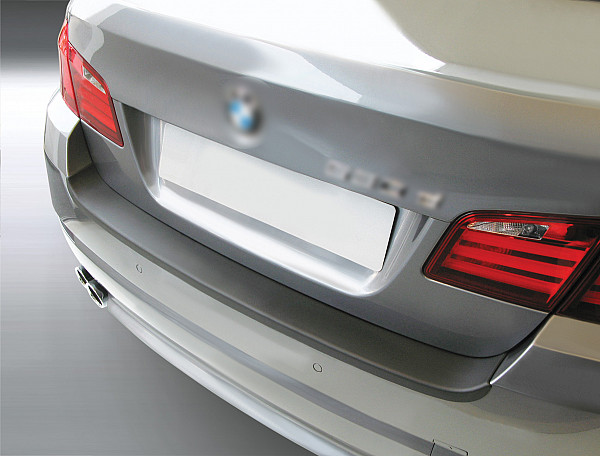 Ladekantenschutz passend für BMW 5er Limousine F10 ab BJ. 3.2010-10.2016 nicht für M Paket passgenau mit Abkantung ABS- Farbe schwarz
