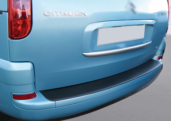 Zaštitna letva stražnjeg branika pogodno za Citroen C8 07.2002-06.2014  precizno pristajanje s dubokim zaštitnim rubom, ABS plastika- boja crna mat