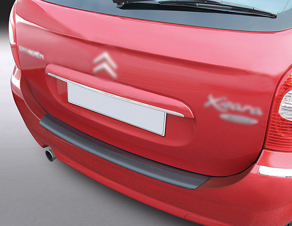 Zaštitna letva stražnjeg branika pogodno za Citroen Xsara Picasso 2004-05.2010  precizno pristajanje s dubokim zaštitnim rubom, ABS plastika- boja crna mat