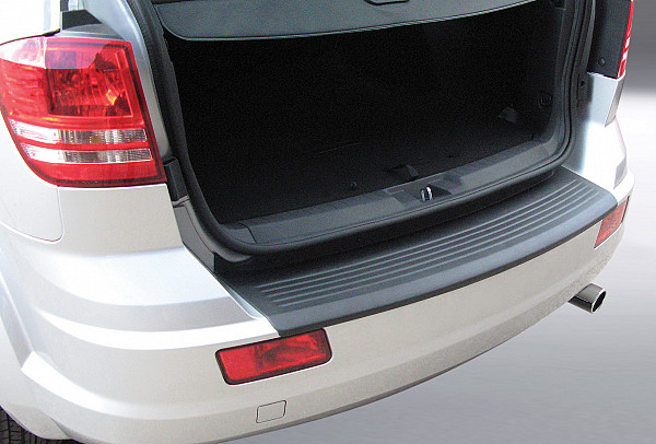 Ladekantenschutz passend für Dodge Journey (vor Facelift) ab BJ. 9.2007-8.2011  passgenau mit Abkantung ABS- Farbe schwarz