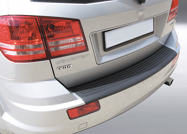 Ladekantenschutz passend für Fiat Freemont ab BJ. 9.2011-7.2016  passgenau mit Abkantung ABS- Farbe schwarz