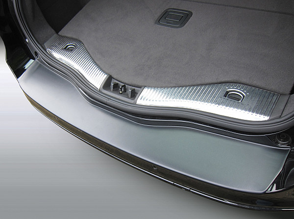 Zaštitna letva stražnjeg branika pogodno za Ford Mondeo Turnier Karavan 10.2014-01.2019  precizno pristajanje s dubokim zaštitnim rubom, ABS plastika- boja crna mat