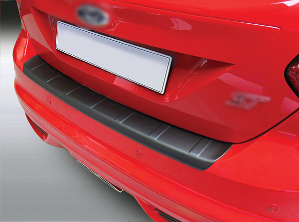 Ladekantenschutz passend für Ford Focus Schrägheck ab BJ. 2.2011-12.2014 auch für ST passgenau mit Abkantung ABS- Farbe schwarz