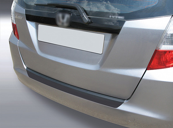 Zaštitna letva stražnjeg branika pogodno za Honda Jazz 04.2011-08.2015  precizno pristajanje s dubokim zaštitnim rubom, ABS plastika- posebna boja izgled karbonskih vlakana