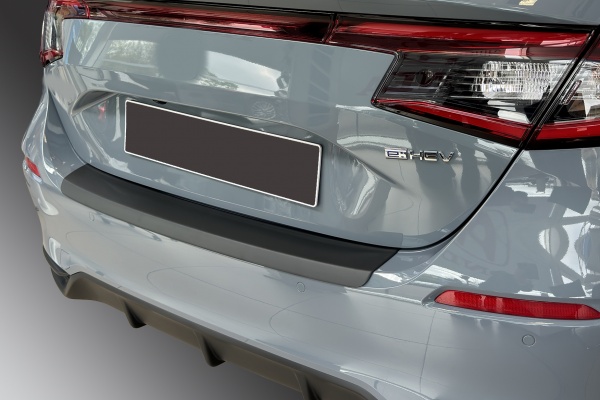 Zaštitna letva stražnjeg branika pogodno za Honda Civic 10.2022->  precizno pristajanje s dubokim zaštitnim rubom, ABS plastika- boja crna mat