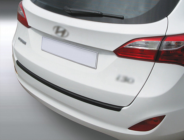 Zaštitna letva stražnjeg branika pogodno za Hyundai i30 Karavan 09.2012-05.2017  precizno pristajanje s dubokim zaštitnim rubom, ABS plastika- boja crna mat