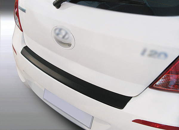 Ladekantenschutz passend für Hyundai i20 ab BJ. 5.2012-10.2014  passgenau mit Abkantung ABS- Farbe schwarz