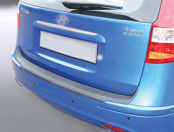 Zaštitna letva stražnjeg branika pogodno za Hyundai i30 Karavan 07.2010-06.2012  precizno pristajanje s dubokim zaštitnim rubom, ABS plastika- posebna boja srebrna