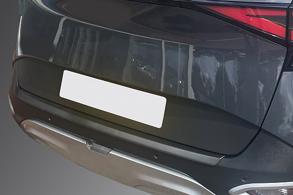 Ladekantenschutz passend für Kia Sportage ab BJ. 1.2022>  passgenau mit Abkantung ABS- Farbe schwarz