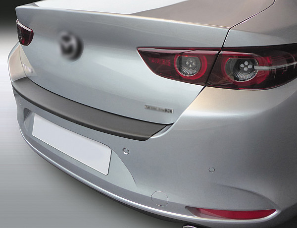Ladekantenschutz passend für Mazda 3 Fastback Limousine ab BJ. 9.2019>  passgenau mit Abkantung ABS- Farbe schwarz