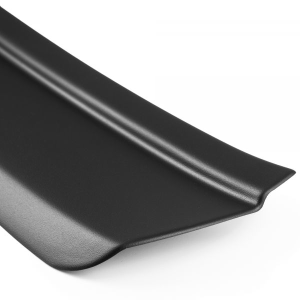 Ladekantenschutz passend für Mercedes Benz A Klasse Schrägheck ab BJ. 5.2018> nicht für AMG passgenau mit Abkantung ABS- Sonderfarbe Carbon Optik