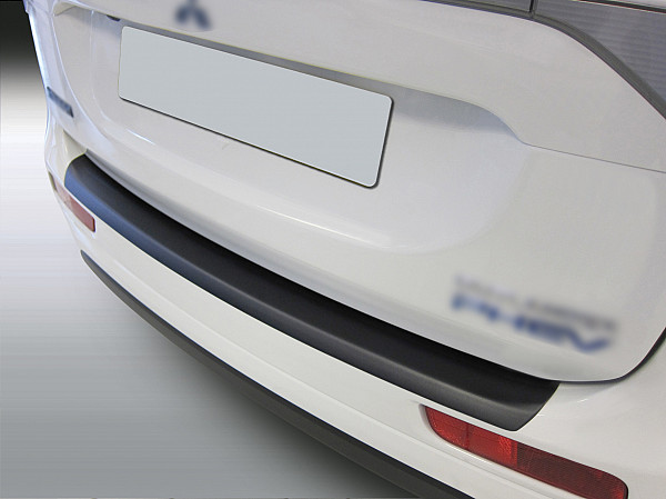 Ladekantenschutz passend für Mitsubishi Outlander ab BJ. 9.2012-9.2015 auch für PHEV passgenau mit Abkantung ABS- Farbe schwarz