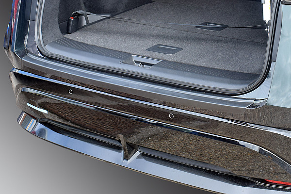 Zaštitna letva stražnjeg branika pogodno za Nissan Ariya 09.2022->  precizno pristajanje s dubokim zaštitnim rubom, ABS plastika- posebna boja izgled brušeni aluminij