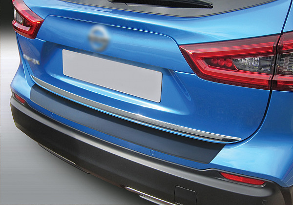 Ladekantenschutz passend für Nissan Qashqai ab BJ. 8.2017-6.2021  passgenau mit Abkantung ABS- Farbe schwarz