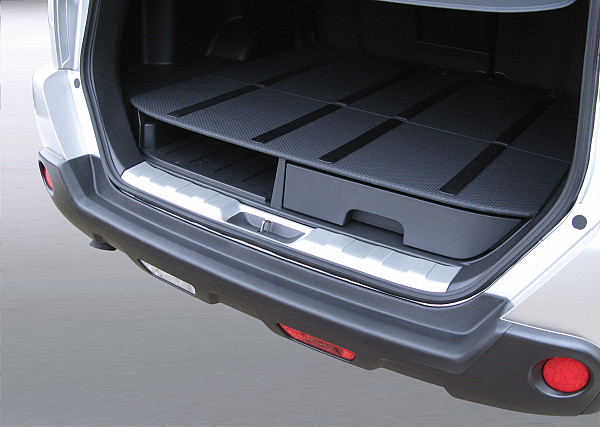 Ladekantenschutz passend für Nissan X-Trail (T31) ab BJ. 6.2007-6.2014  passgenau mit Abkantung ABS- Farbe schwarz