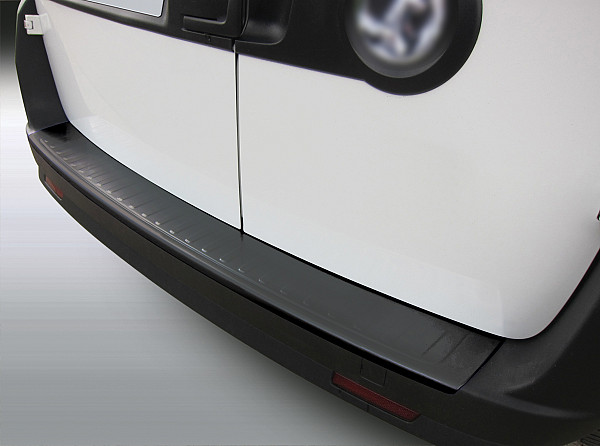Zaščitna letvica zadnjega odbijača kompatibilna za Opel Combo 02.2012-08.2017  zaščita nakladalnega roba z globokim zaščitnim robom, ABS plastika- barva črna mat