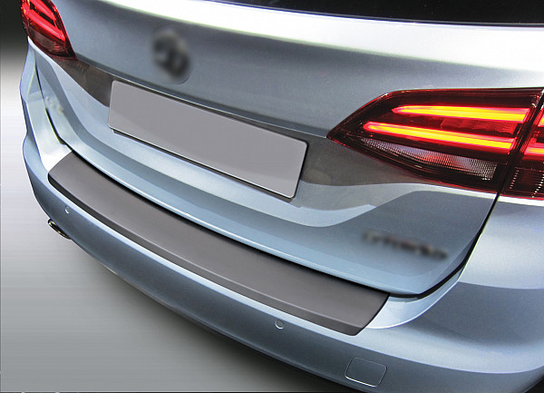 Ladekantenschutz passend für Opel Astra K Sports Tourer Kombi ab BJ. 12.2015-2.2022  passgenau mit Abkantung ABS- Farbe schwarz