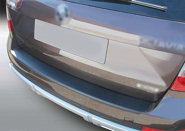 Zaštitna letva stražnjeg branika pogodno za Skoda Octavia Scout 06.2013-04.2017  precizno pristajanje s dubokim zaštitnim rubom, ABS plastika- posebna boja izgled brušeni aluminij