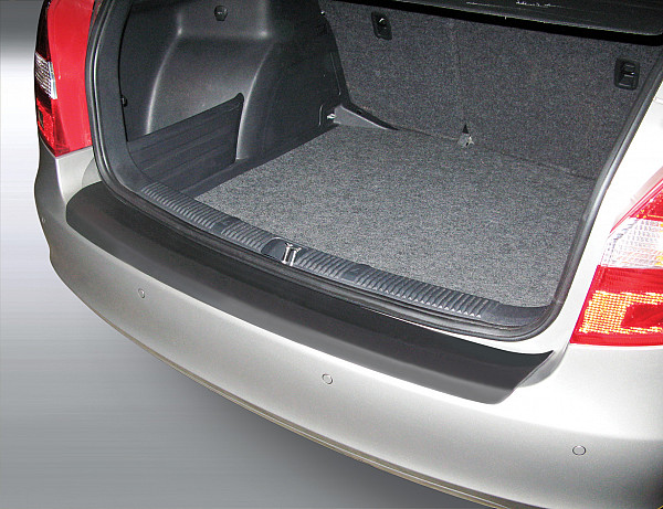 Ladekantenschutz passend für Skoda Fabia Combi Kombi ab BJ. 4.2010-1.2015 MKII passgenau mit Abkantung ABS- Farbe schwarz