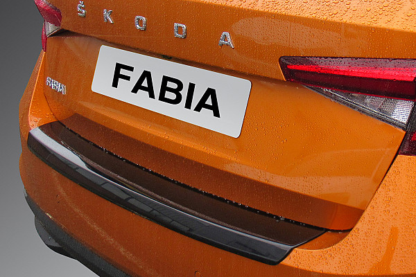 Ladekantenschutz passend für Skoda Fabia Schrägheck ab BJ. 7.2021>  passgenau mit Abkantung ABS- Farbe schwarz