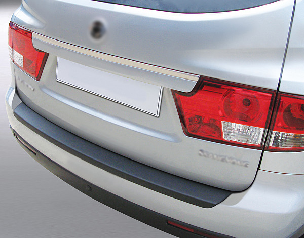 Ladekantenschutz passend für Ssangyong Kyron ab BJ. 1.2008-1.2015  passgenau mit Abkantung ABS- Farbe schwarz