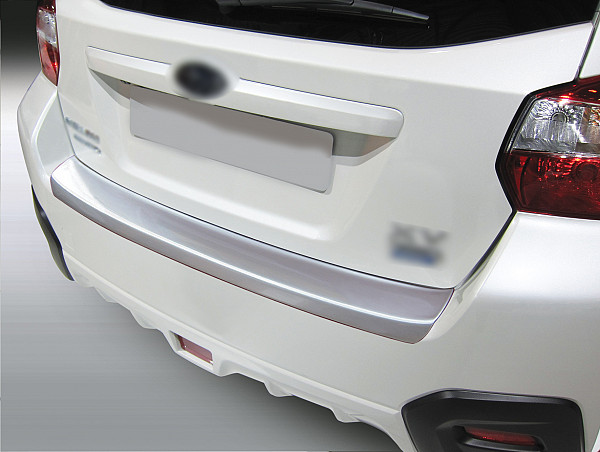 Ladekantenschutz passend für Subaru XV ab BJ. 3.2012-1.2016  passgenau mit Abkantung ABS- Farbe schwarz